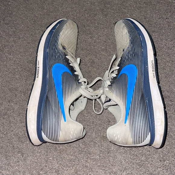 Nike Zoom sneakers - Picture 5 of 8
